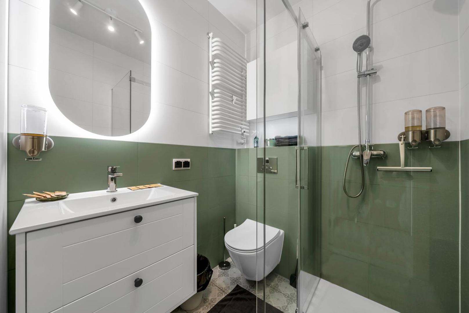 Mokotow - Balcony, Ac, Tram&bus Nearby - By Rentujemy Warszawa
