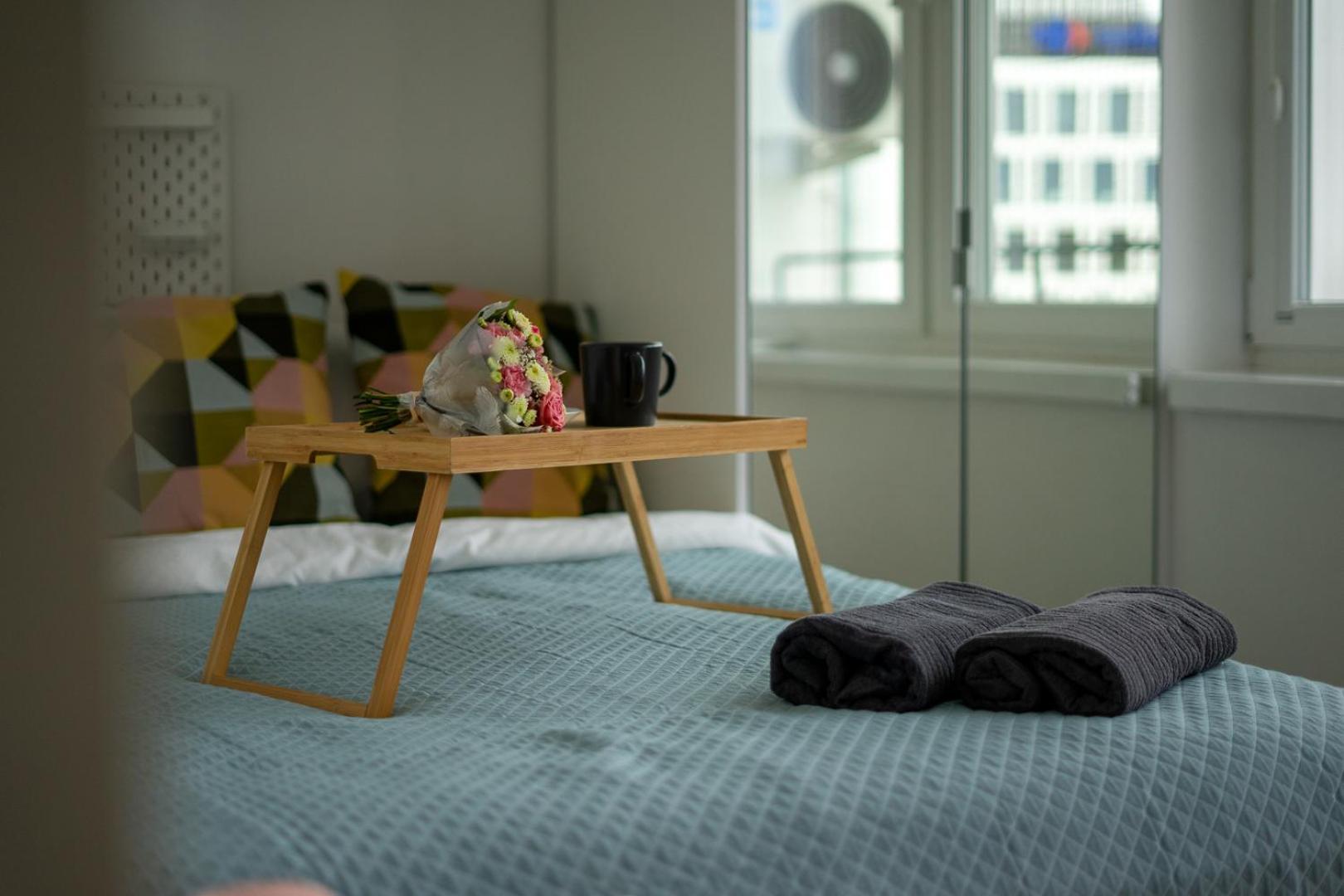 Mokotow - Balcony, Ac, Tram&bus Nearby - By Rentujemy *