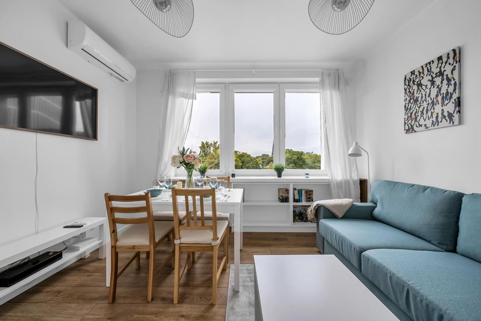 Apartament Mokotow - Balcony, Ac, Tram&bus Nearby - By Rentujemy