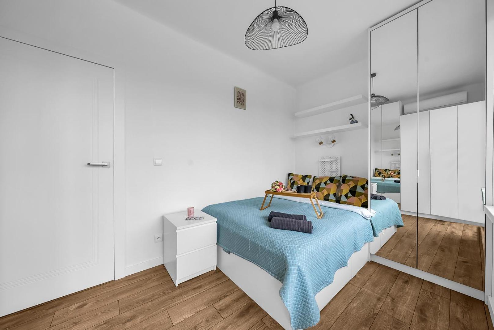 Apartament Mokotow - Balcony, Ac, Tram&bus Nearby - By Rentujemy *