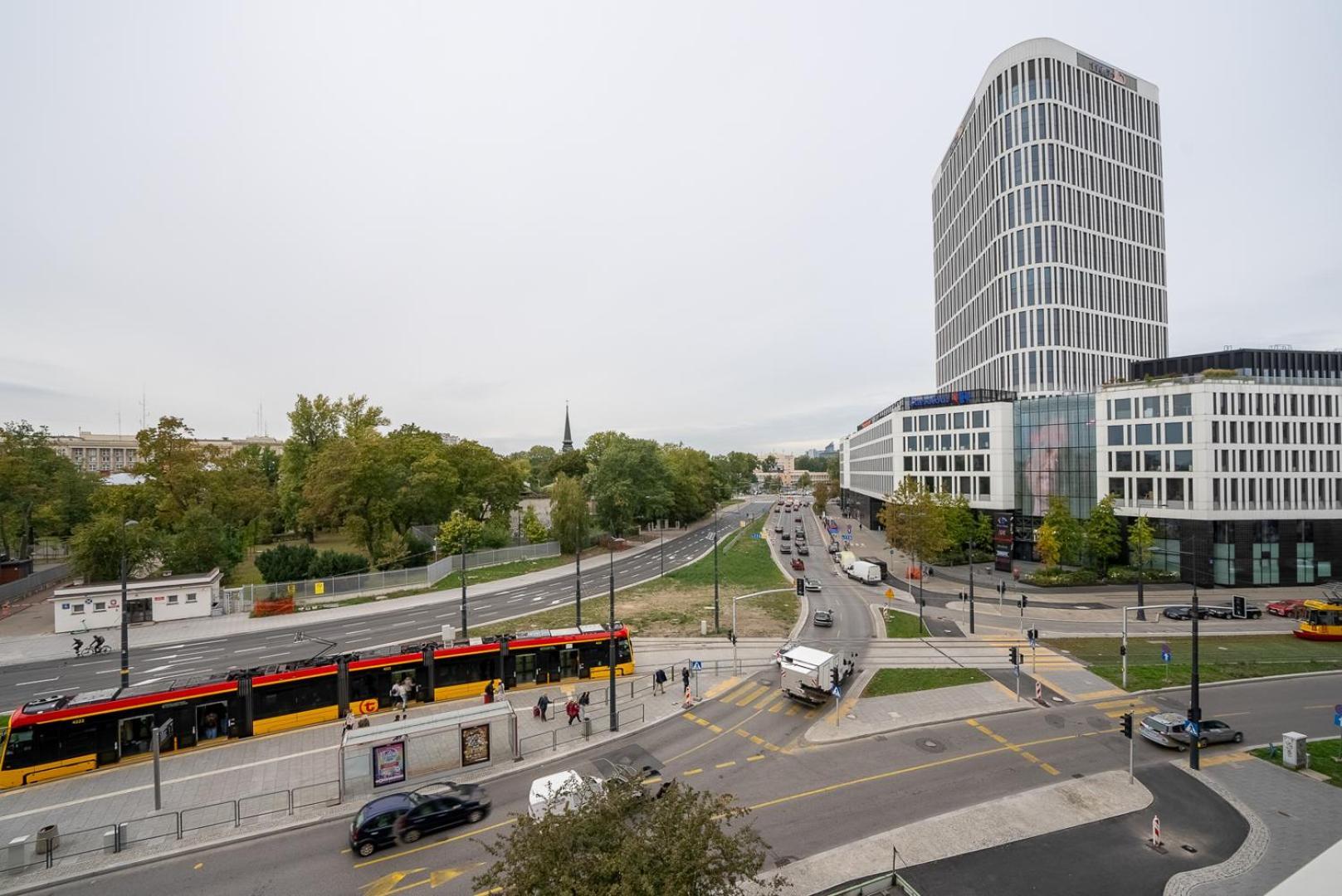 Apartament Mokotow - Balcony, Ac, Tram&bus Nearby - By Rentujemy Warszawa